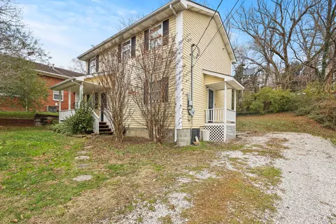 Exterior - 214 W Center St, Corbin, KY 40701 photo 6 of 7