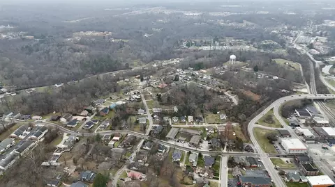 View/Area - 214 W Center St, Corbin, KY 40701 photo 6 of 9