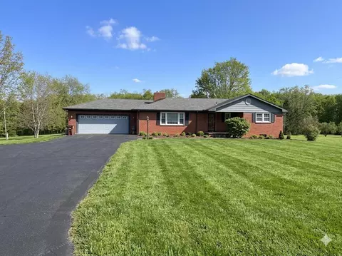 803 Clintonville Rd, Paris, KY 40361