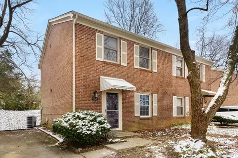 763 Spring Meadows Dr, Lexington, KY 40504