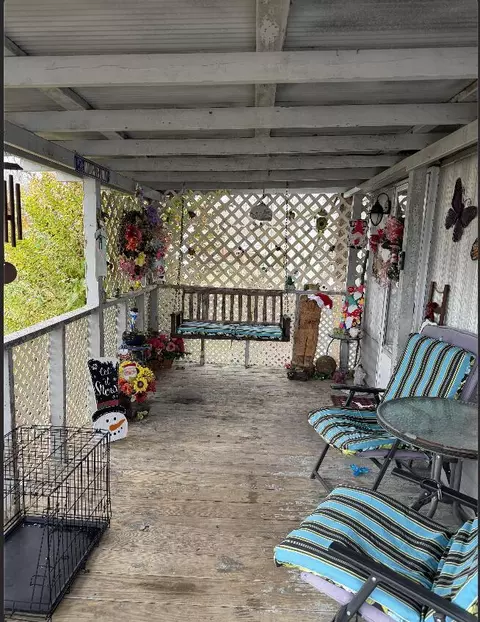 75 Clark Ln, Lily, KY 40740