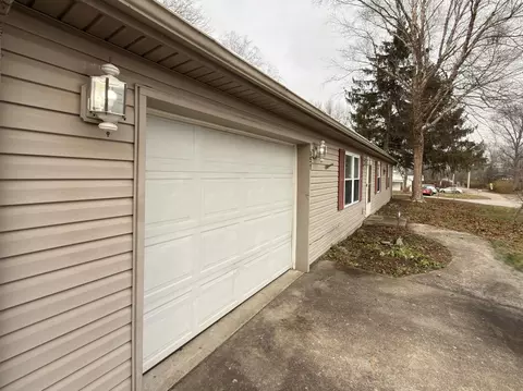Exterior - 551 Old Peacock Rd, Paris, KY 40361 photo 7 of 7