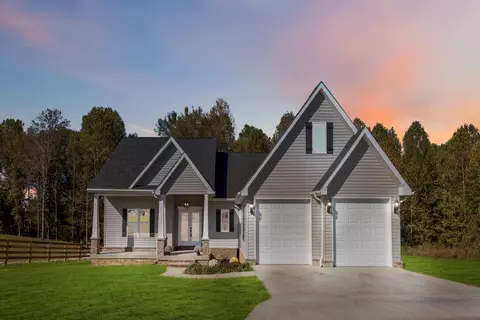 108 Patriot Dr, Science Hill, KY 42553