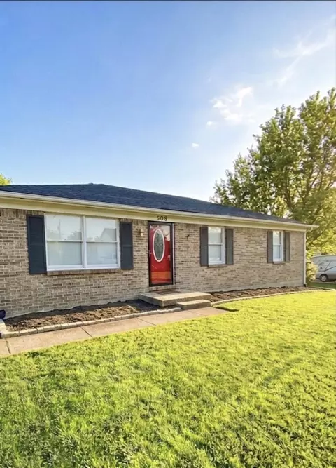 508 Edgewood Dr, Nicholasville, KY 40356