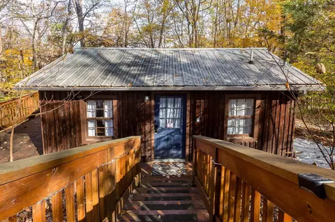 222 Cedar Bluff Ridge Rd, Monticello, KY 42633