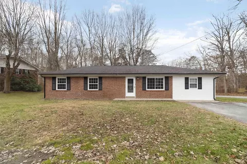 12 Ashley Ave, Corbin, KY 40701