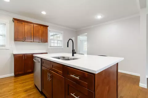 Kitchen - 12 Ashley Ave, Corbin, KY 40701 photo 3 of 3