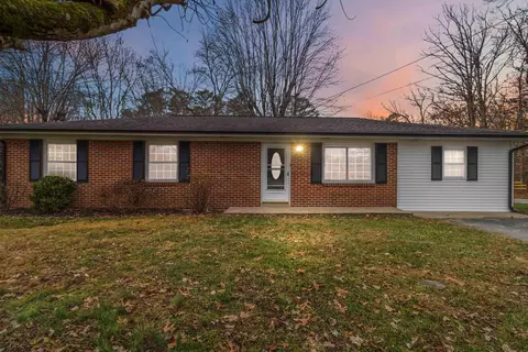 Exterior - 12 Ashley Ave, Corbin, KY 40701 photo 2 of 5
