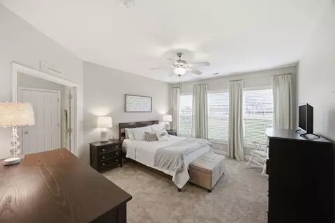 Bedroom - 413 Paddock Dr, Versailles, KY 40383 photo 4 of 5