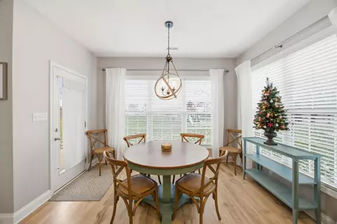 Dining - 413 Paddock Dr, Versailles, KY 40383 photo 3 of 3