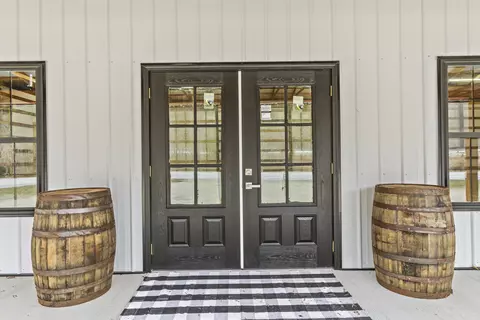 Exterior - 9585 Campton Rd, Stanton, KY 40380 photo 3 of 5