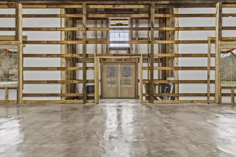 Entry Way - 9585 Campton Rd, Stanton, KY 40380 photo 1 of 1