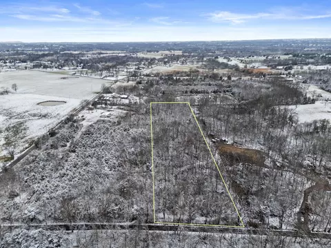 9997 Hensley Ln, Richmond, KY 40475