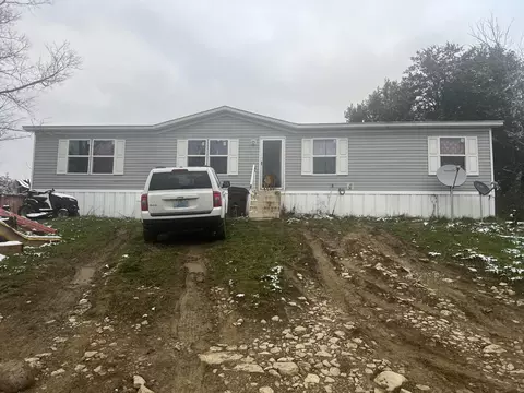 1096 Three Lick Rd, Harrodsburg, KY 40330