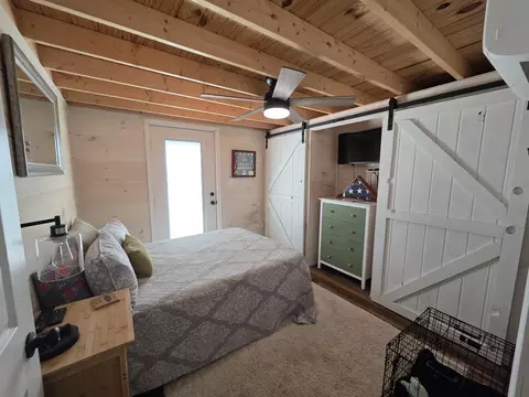 Bedroom - 128 Kiersten Dr, Nancy, KY 42544 photo 3 of 6