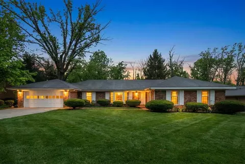 1112 The Ln, Lexington, KY 40504