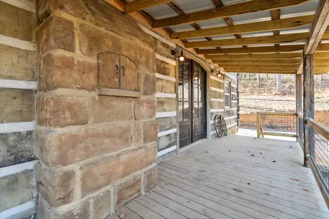 Exterior - 232 Tower Rd, Corbin, KY 40701 photo 6 of 7