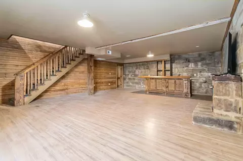 Living - 232 Tower Rd, Corbin, KY 40701 photo 5 of 8