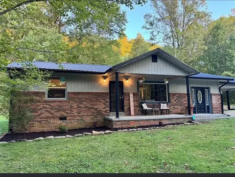 2253 E Hwy Ky-30, East Bernstadt, KY 40729