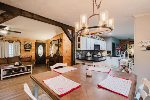 Dining - 608 Casey Rd, Corbin, KY 40701 photo 4 of 4