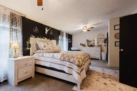 Bedroom - 608 Casey Rd, Corbin, KY 40701 photo 5 of 10
