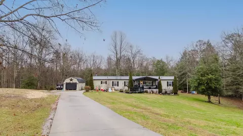Exterior - 608 Casey Rd, Corbin, KY 40701 photo 2 of 13
