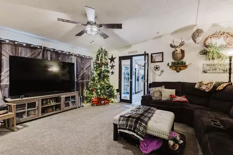 Living - 608 Casey Rd, Corbin, KY 40701 photo 6 of 6