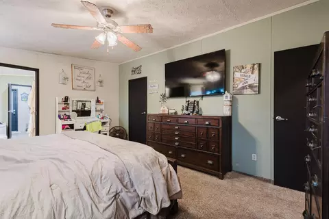 Bedroom - 608 Casey Rd, Corbin, KY 40701 photo 2 of 10