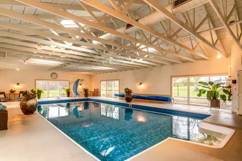 724 Barnes Mill Rd, Richmond, KY 40475