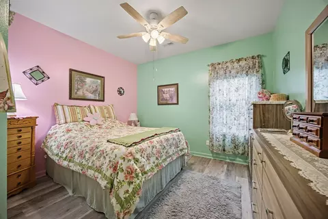 Bedroom - 115 Ferguson Ln, Georgetown, KY 40324 photo 4 of 7