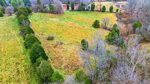 1908 Avalon Dr, Somerset, KY 42503