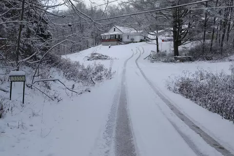 3355 Harvieland Rd, Frankfort, KY 40601