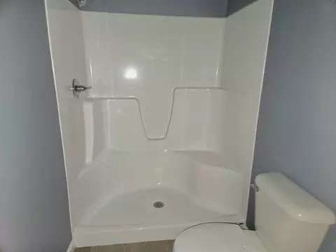 Bath - 25 Brojo Ln, Eubank, KY 42567 photo 3 of 3