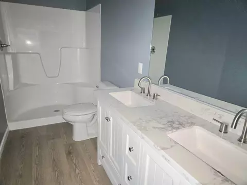 Bath - 25 Brojo Ln, Eubank, KY 42567 photo 2 of 3
