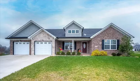 636 E Chelsea Dr, Cynthiana, KY 41031