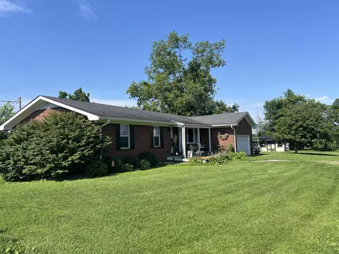 455 Davis Ln, Winchester, KY 40391