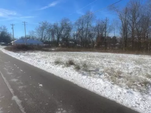 1102 Rainbow Way, Lawrenceburg, KY 40342