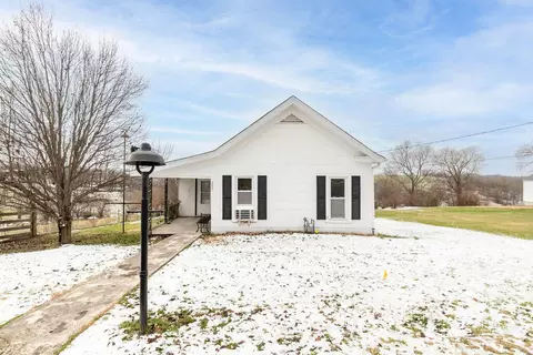265 Somerset St, Stanford, KY 40484