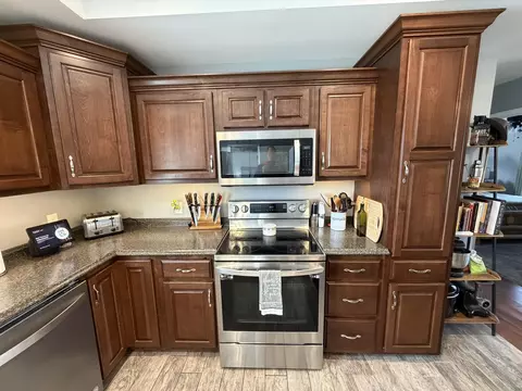 Kitchen - 156 Griggs Rd, Waco, KY 40385 photo 2 of 4