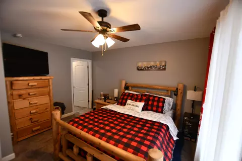 Bedroom - 156 Griggs Rd, Waco, KY 40385 photo 1 of 4