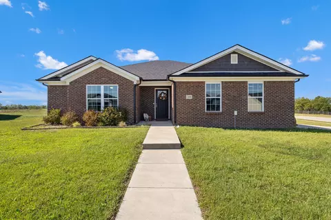 208 Page Dr, Richmond, KY 40475
