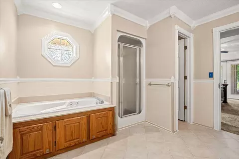 Bath - 135 Timber Ridge Way, Corbin, KY 40701 photo 3 of 10