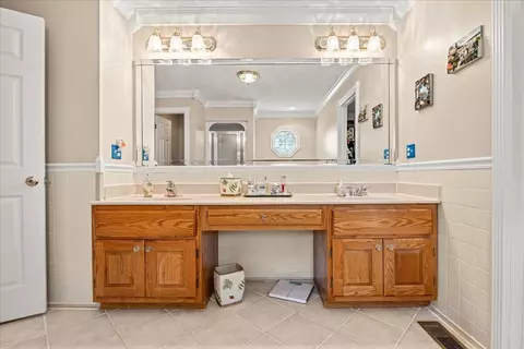 Bath - 135 Timber Ridge Way, Corbin, KY 40701 photo 4 of 10