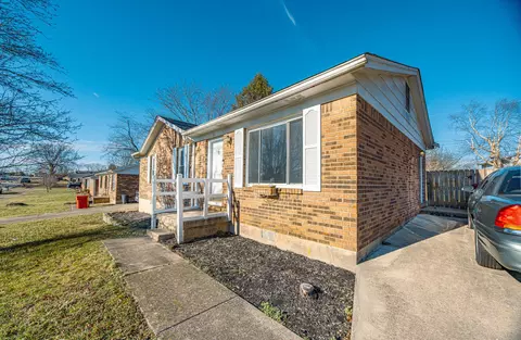 26 Raintree Dr, Cynthiana, KY 41031