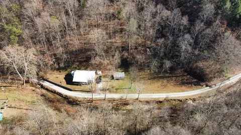 View/Area - 432 Joe Little Fork Rd, Jackson, KY 41339 photo 4 of 5