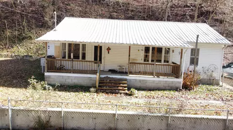 432 Joe Little Fork Rd, Jackson, KY 41339