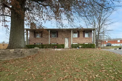 35 Cherokee Ct, Winchester, KY 40391
