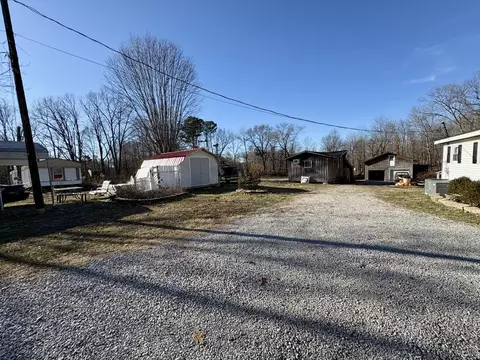 Exterior - 207 Foley Rd, Corbin, KY 40701 photo 4 of 9