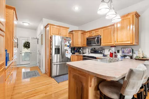 Kitchen - 171 Nolan Dr, Corbin, KY 40701 photo 3 of 3