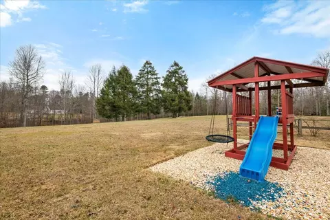 Exterior - 171 Nolan Dr, Corbin, KY 40701 photo 11 of 11